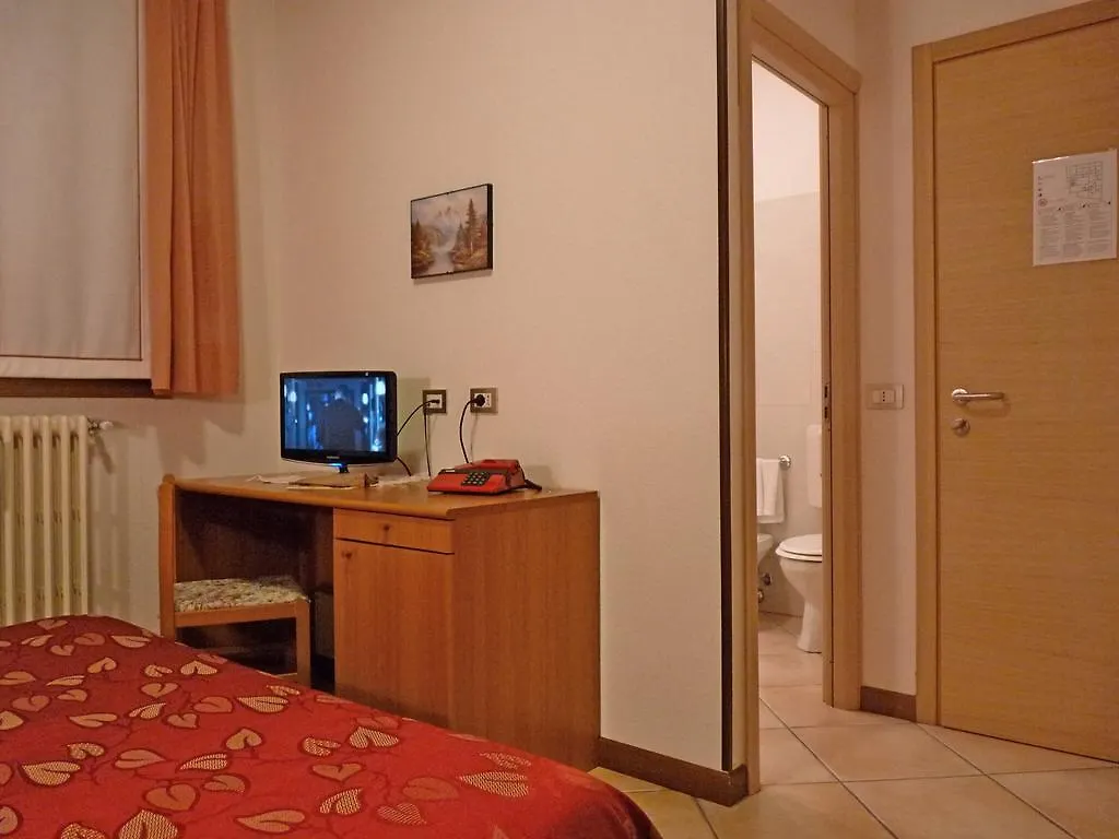 Hotel La Rosa  Teglio