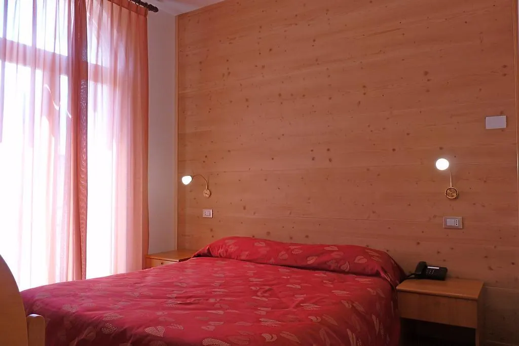 Hotel La Rosa Teglio